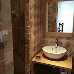 Maison De Sud Ardeche Nyaraló *